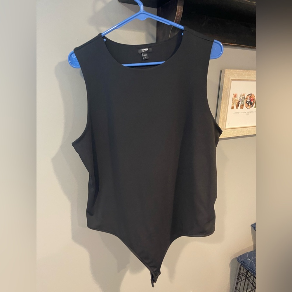 Express Body Contour bodysuit in XL